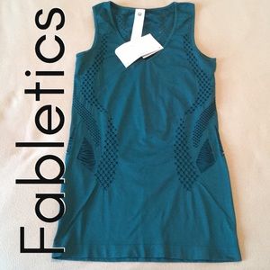 NWT Fabletics Cutout Adra Tank